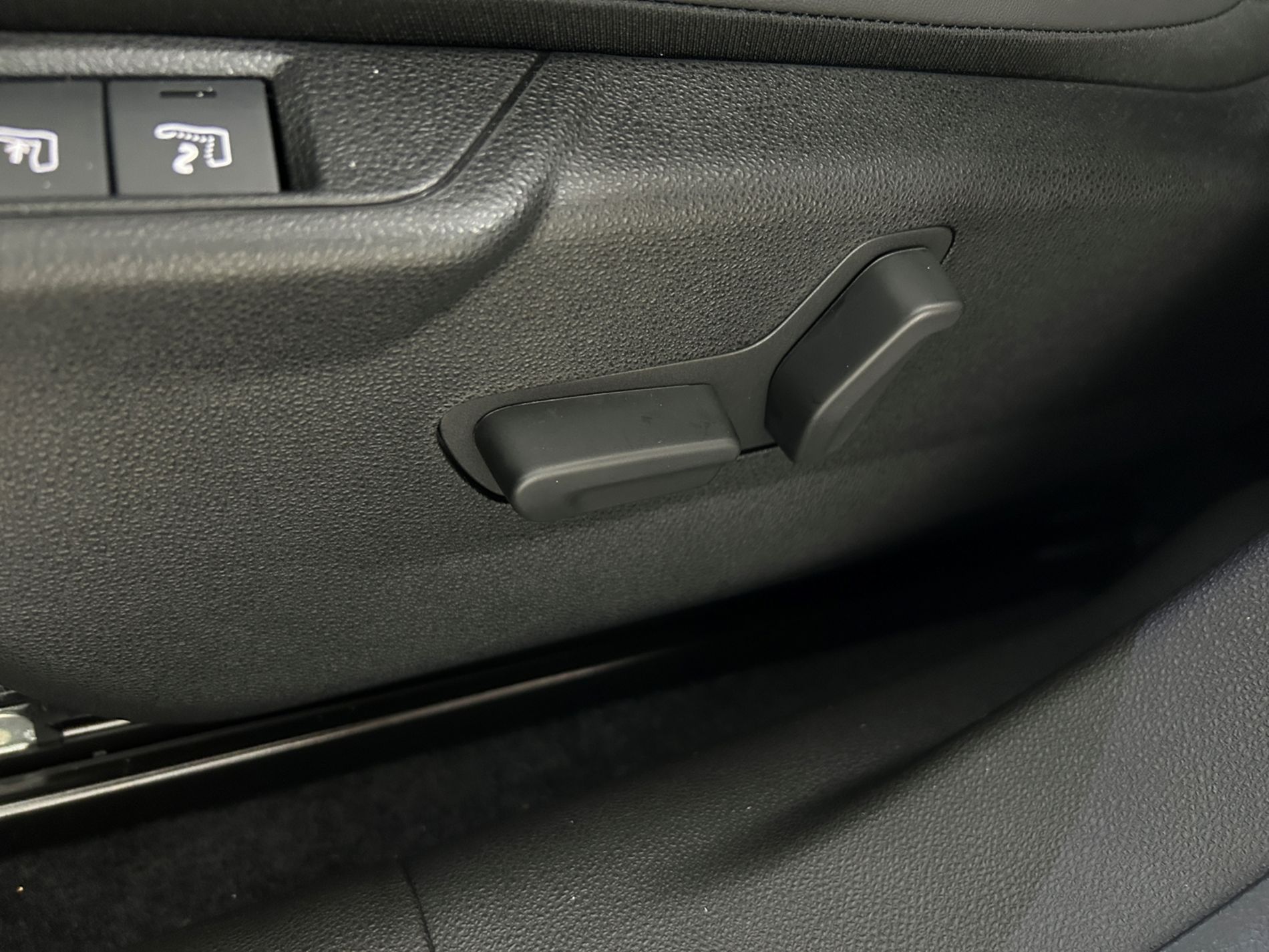 Junior 1.2 ibrida Speciale - Autoviemme